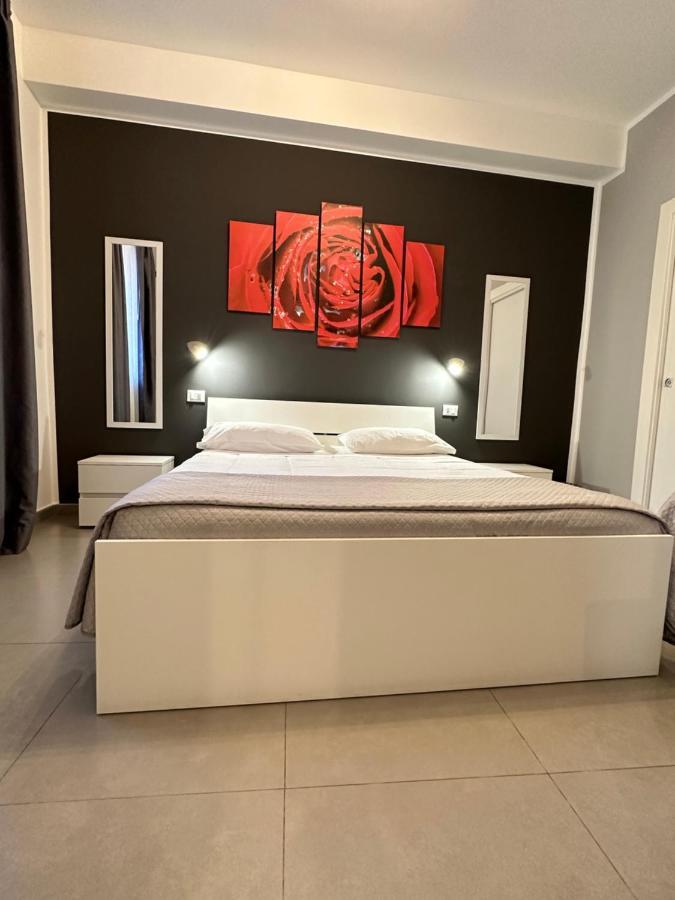 Le Tre Rose Hotel Terrasini Exterior foto